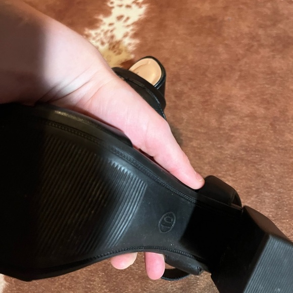 SOLD - Picture 4 of 7